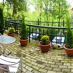Glory Hotel Truskavets