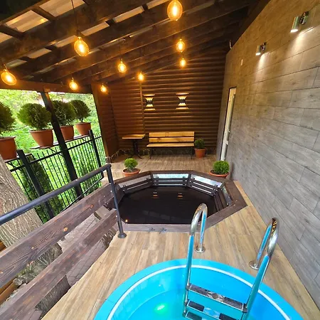 Glory تريسكافيتس