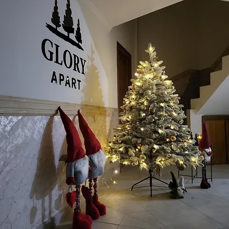 Glory Hotel *